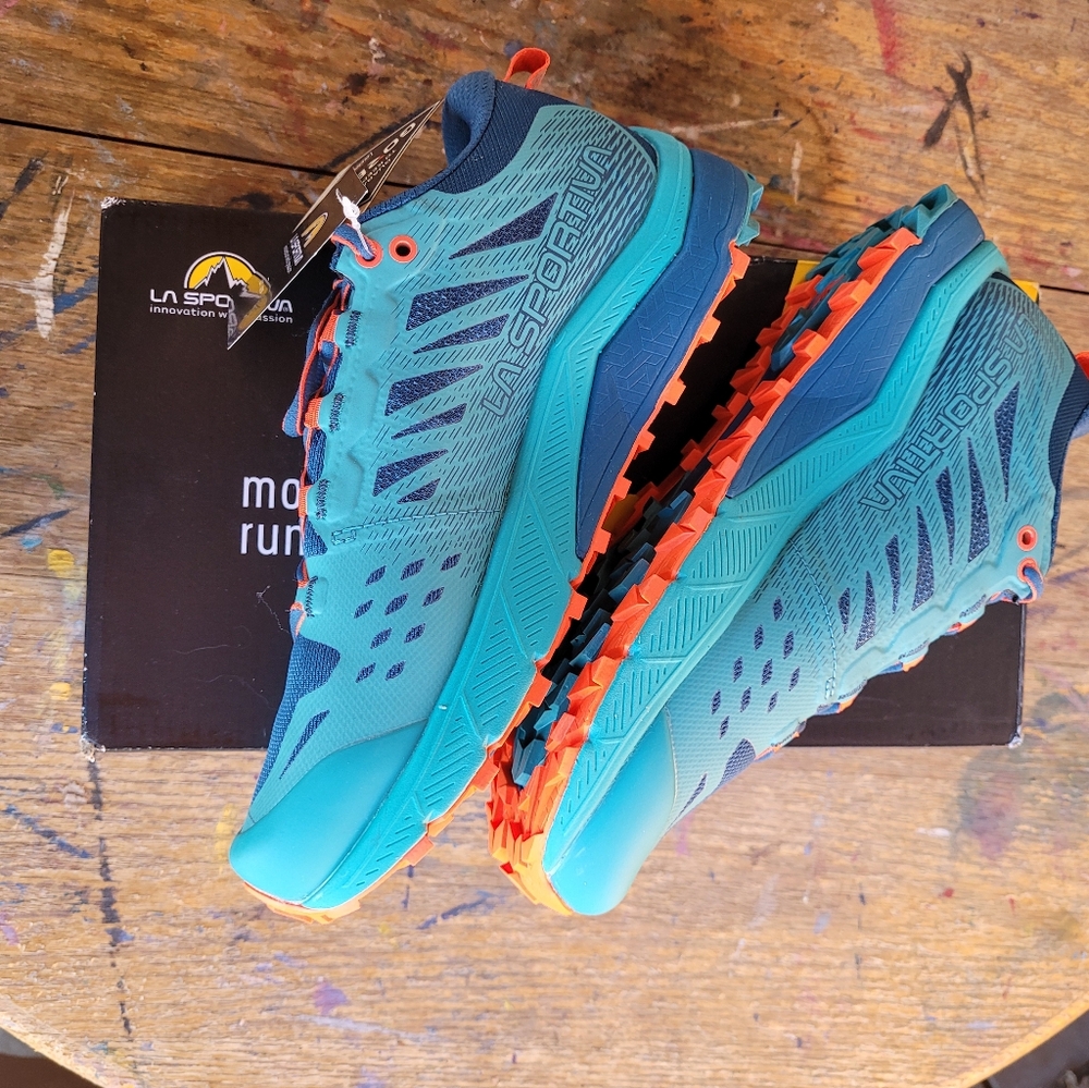 Women's NWT Teal La Sportiva Jackal II GTX Running Shoes Size 38.5 (7.5)